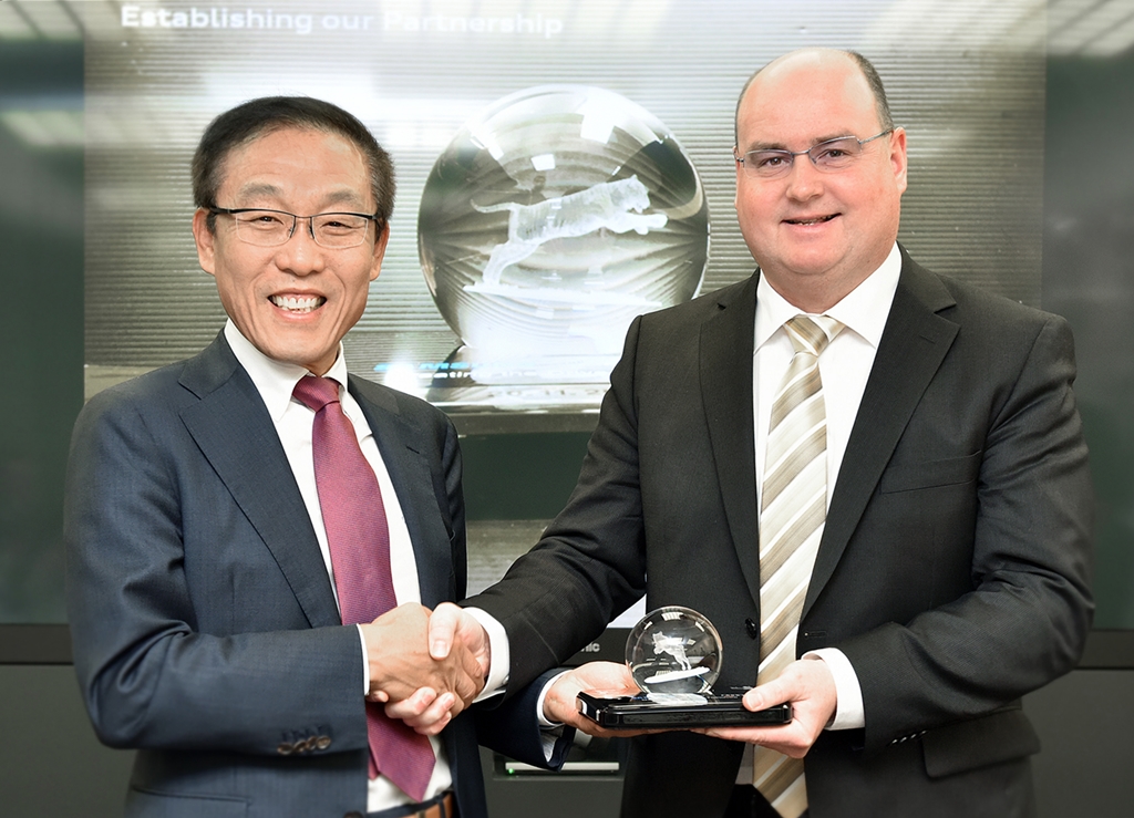 , Samsung Joins Audi’s Progressive SemiConductor Program to ‘Create the Drive of Tomorrow’