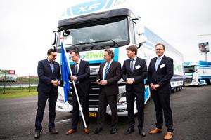, Autonomous Trucks – NXP Demonstrates the Future of Smart Highways and Freight Transport Using Vehicle-to-Vehicle Communications