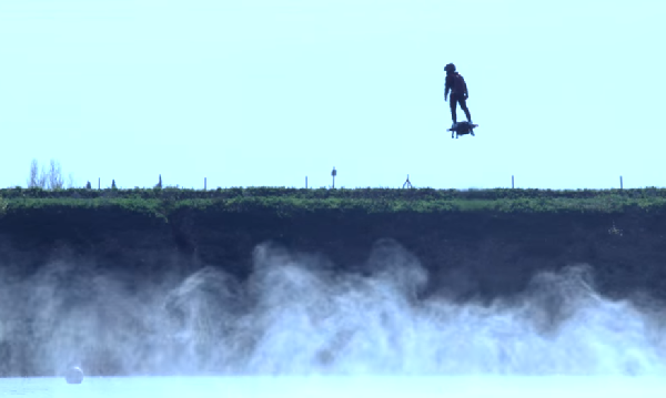 , THE NEW INVENTION ZR : FLYBOARD&reg; Air