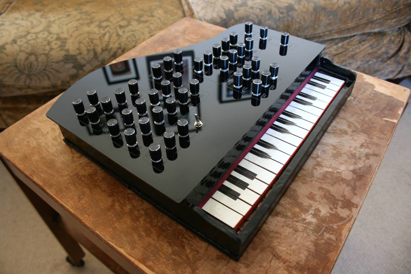 , British-designed Vintage Toy Synthesiser scoops first prize in global element14 Music Tech Design Challenge