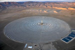 World&rsquo;s First Ever Solar Plant Provides Power Day and Night