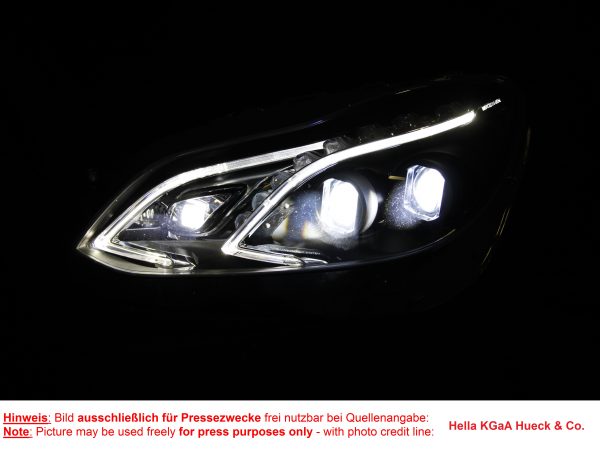 , New automotive lighting revolutionizes road safety