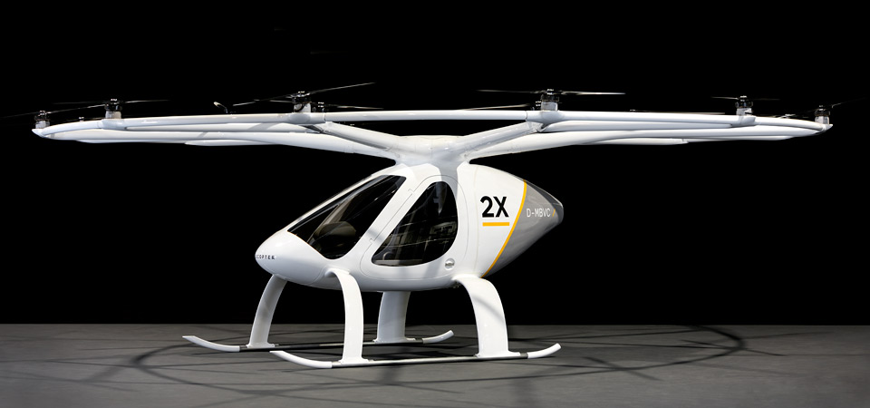 , World premiere of the Volocopter series model 2X – The flying taxi is just about to be launched onto the market