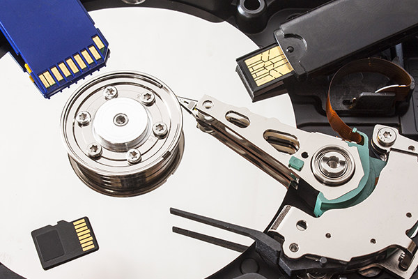 , Security and Reliability Design for SSD in IoT Era