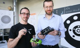 Davide Cucci and Jan Skaloud, from Geodetic Engineering Laboratory. © Alain Herzog/EPFL