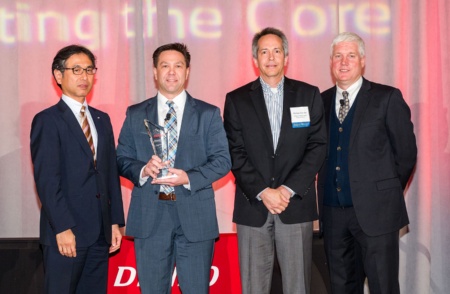 , Infineon receives “Supplier of the Year Award” from DENSO