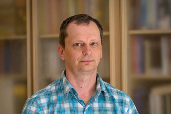 , Informational and educational activities about passive components