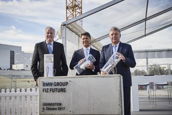 , BMW Group lays the foundation for expansion of its Research and Innovation Centre (FIZ)