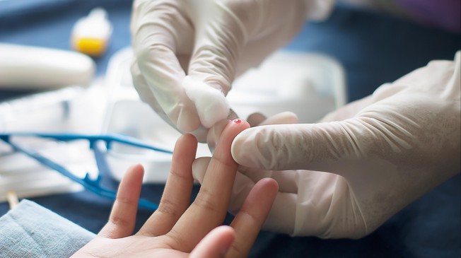 , Facilitating diagnosis with a new type of biosensor