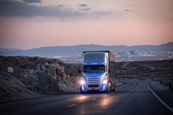 , Daimler Trucks invests half a billion Euros in highly automated trucks