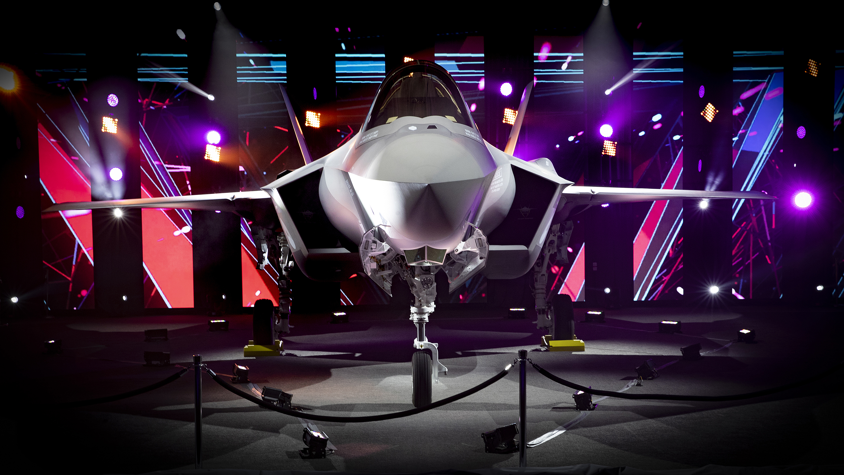 Photo Caption 1: The Netherlands’ first operational F-35 unveiled at the roll out ceremony at Lockheed Martin’s facility in Fort Worth, Texas