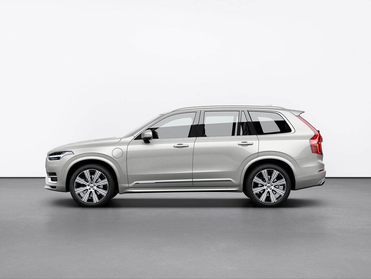 , Volvo Cars takes major step towards its electrified future with a range of new hybrid powertrains