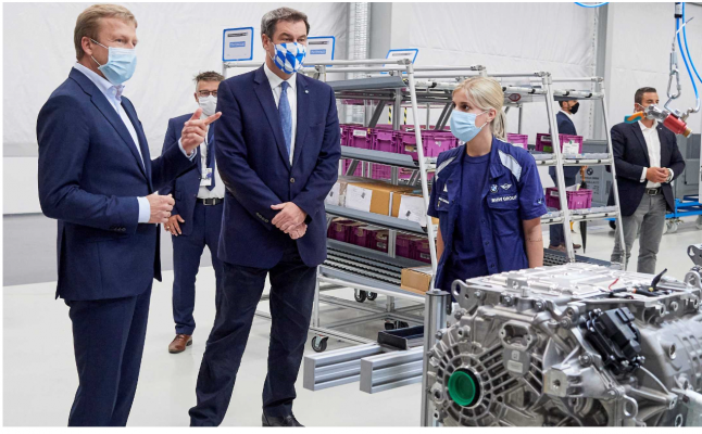 , BMW Group steps up electromobility: E-drives for half a million electrified vehicles