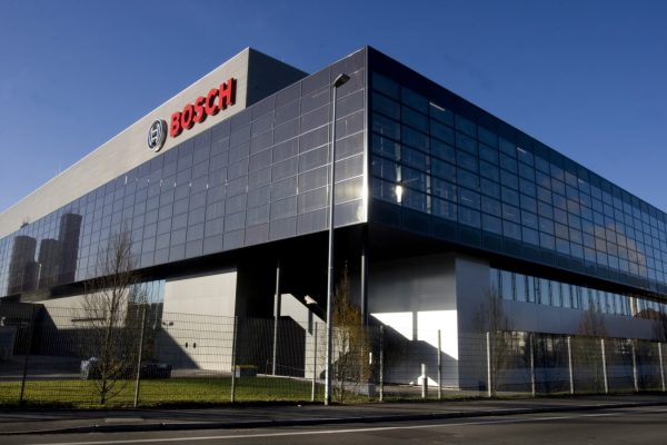 , Bosch launches 5G tests at Reutlingen wafer fab