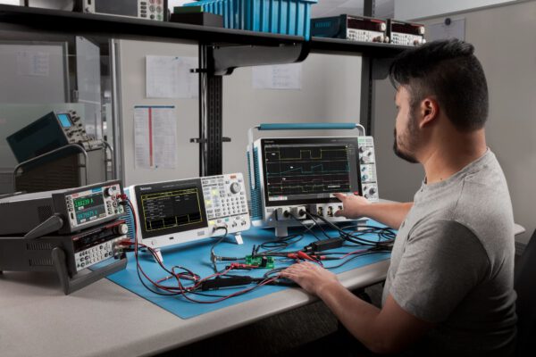 , Tektronix Releases Oscilloscope-based Double Pulse Test Solution that speeds up validation time on SiC & GaN Technologies